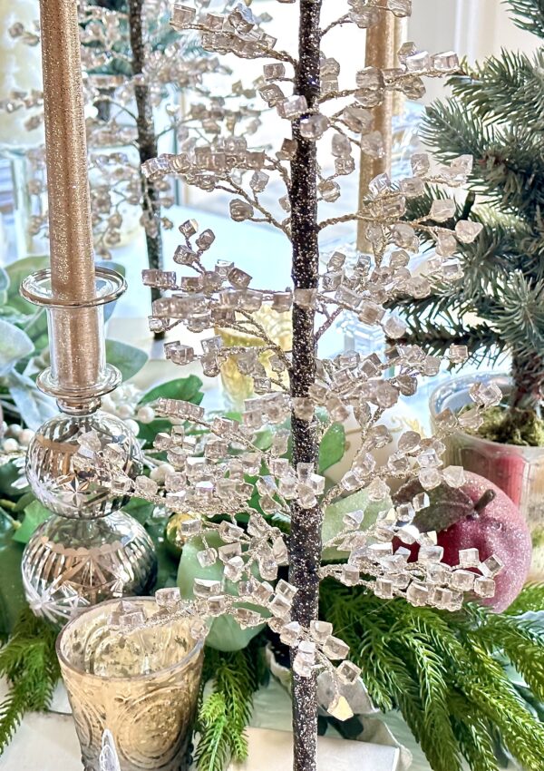 A Winter Wonderland Christmas Table Design