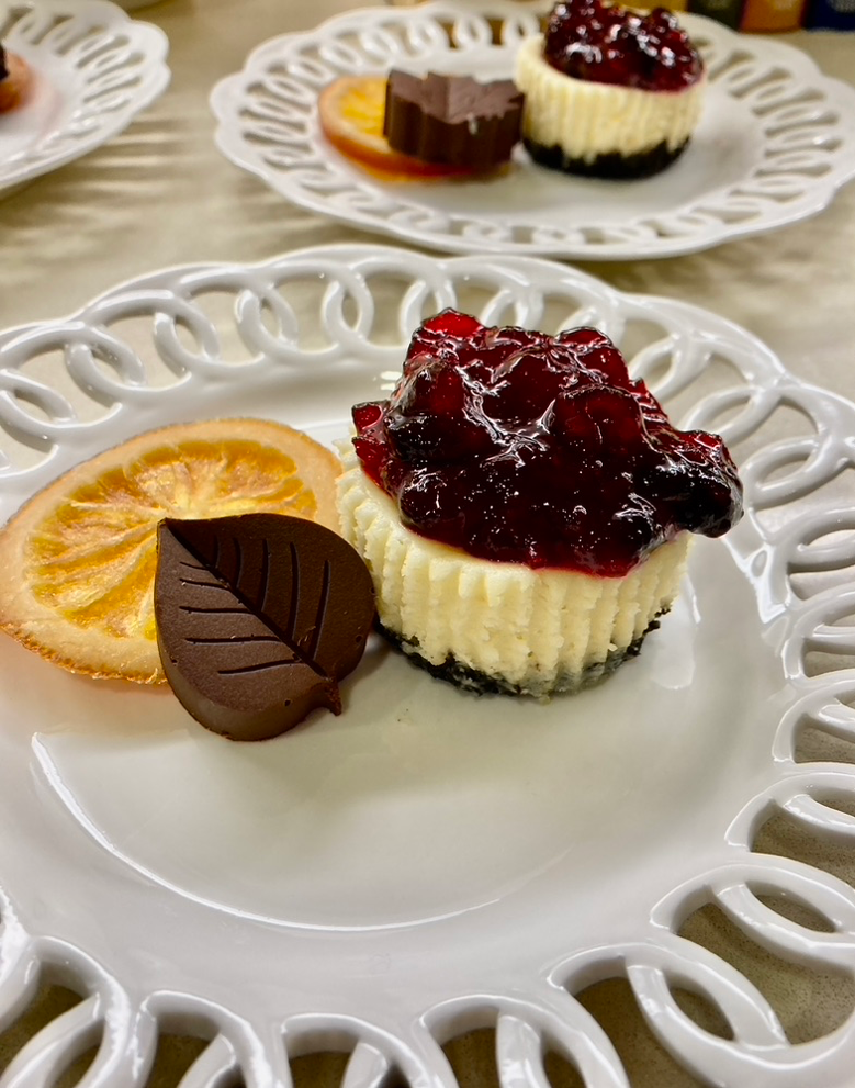 Individual cheesecakes