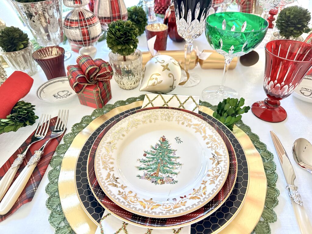 A Tartan Christmas Tablescape