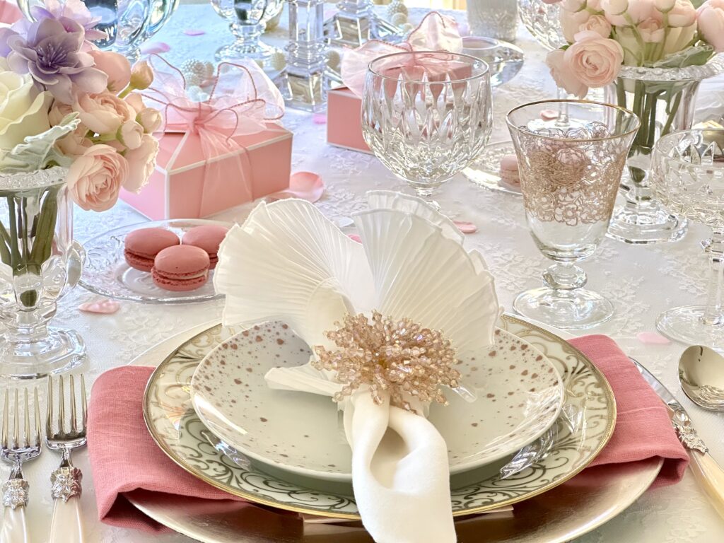 How To Tablescape - The Extras