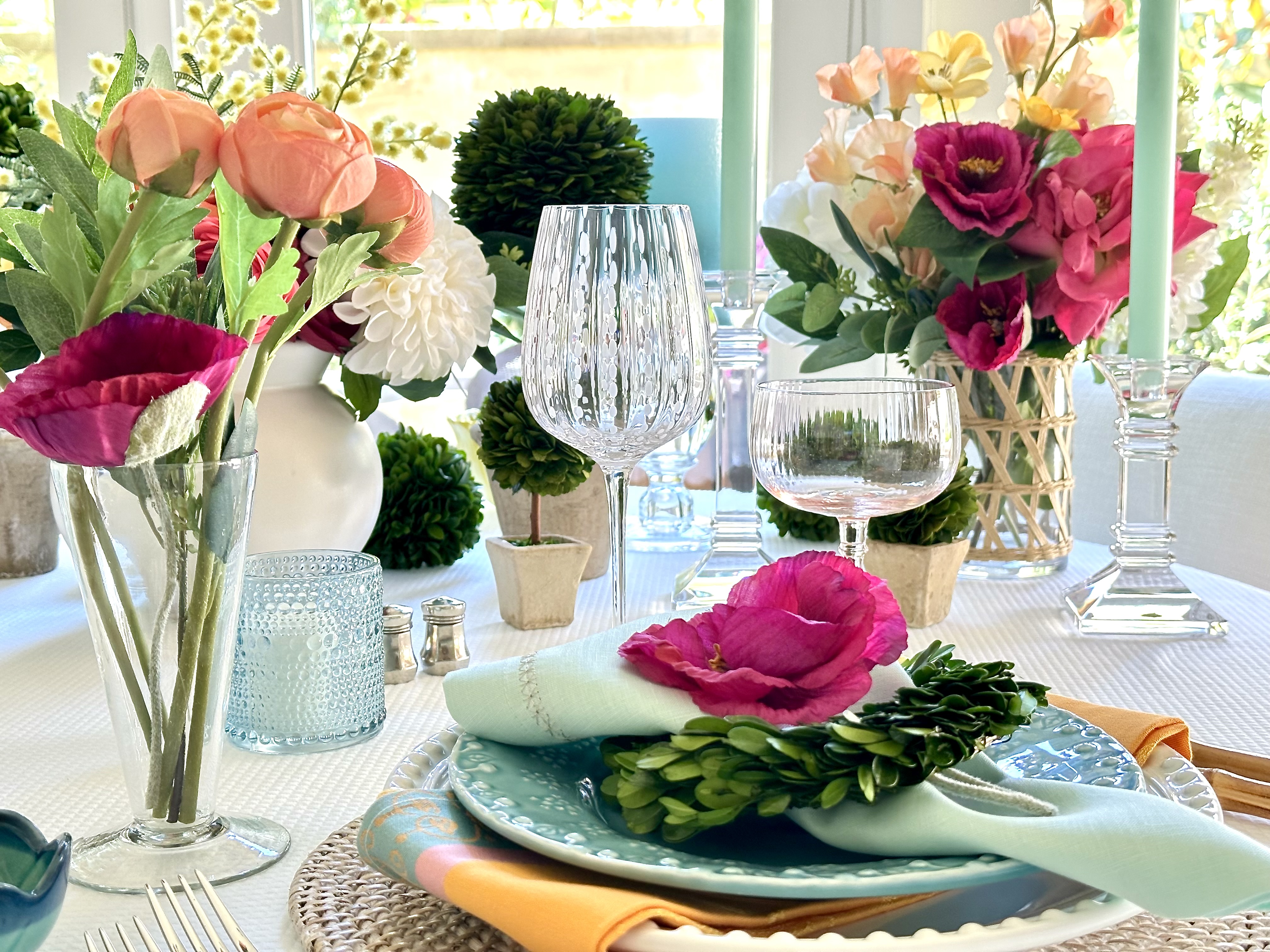 A Vibrant Spring Tablescape