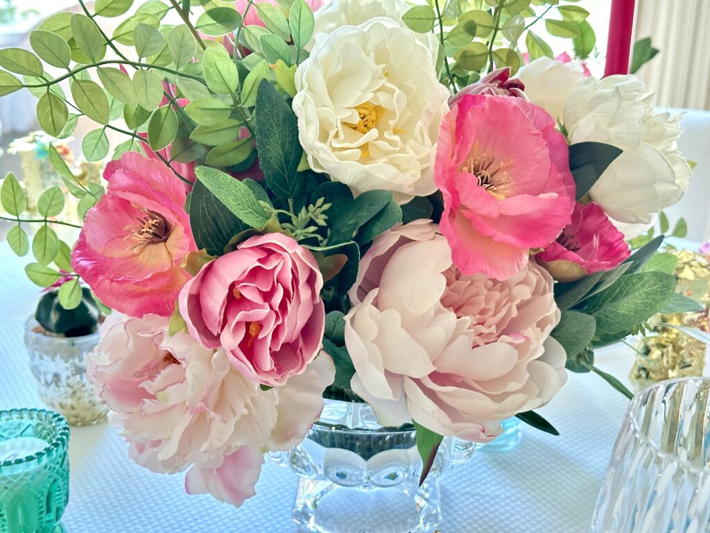 A Playful Cinco de Mayo Tablescape